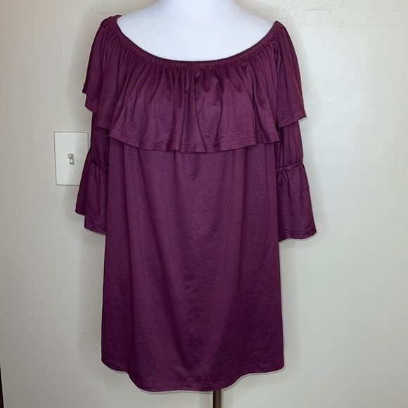 Eye Candy Top - Picture 2 of 8